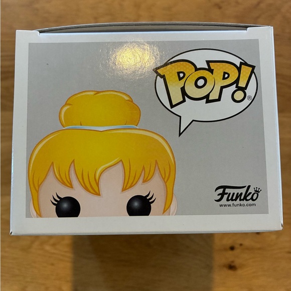 Funko POP 10 Tinker Bell Vinyl Figure Hot Topic Exclusive Diamond Collection - Picture 6 of 7